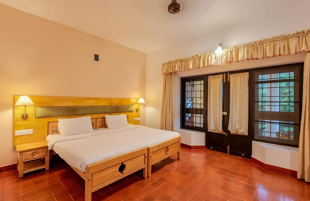 Hotel Treetop-1